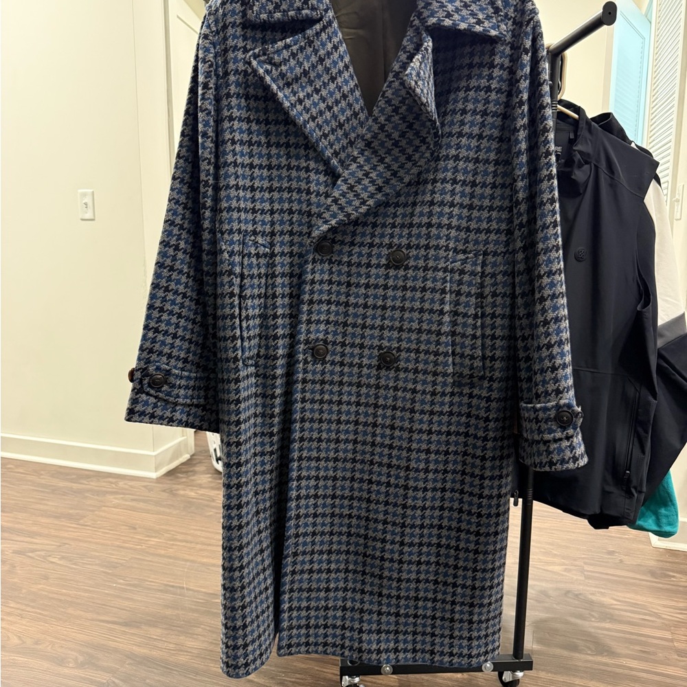 Todd Snyder Blue and White Houndstooth Pea Coat - Picture 2 of 4